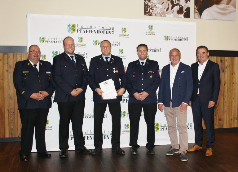 FFW Euernbach Ehrung 09.10.2023 - Herbert Ostermeier