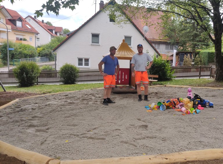 Lesegarten - Sandkasten Spielplatz Mariensäule von Daniel Loos.jpg